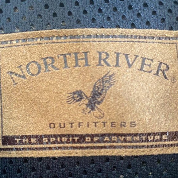 SOLD North River Outfitters Button Down Short Sleeve Shirt NWOT Men's - Picture 3 of 9